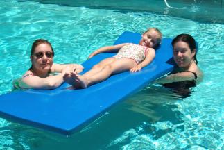 Risa, Natalie & Vicki in Pool 1